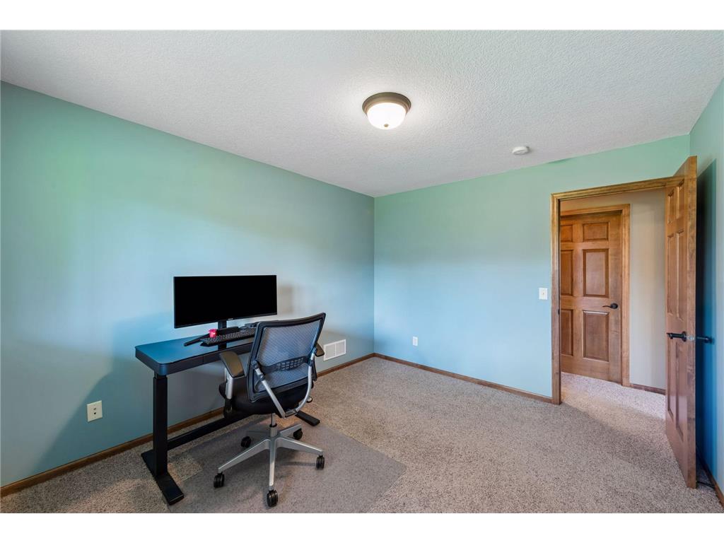 10627 Colorado Avenue N Brooklyn Park MN 55443 7070098 image37