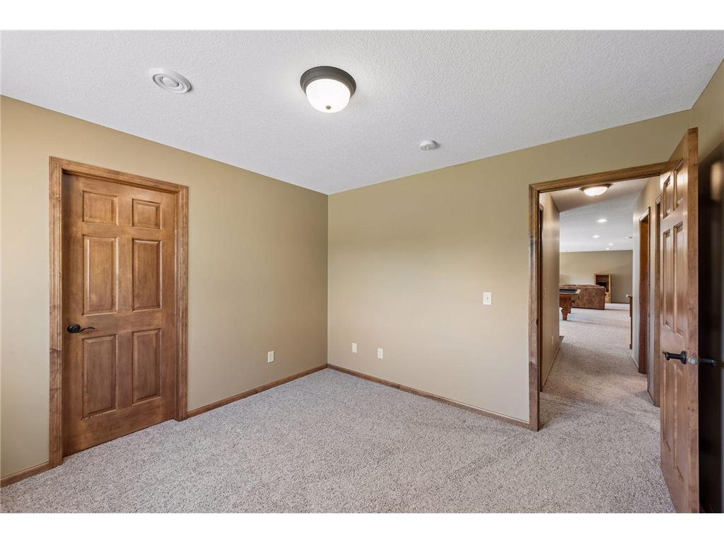 10627 Colorado Avenue N Brooklyn Park MN 55443 7070098 image41