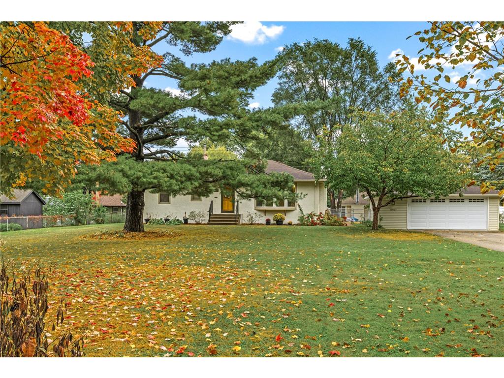 10627 Thomas Avenue S Bloomington MN 55431 6805654 image1