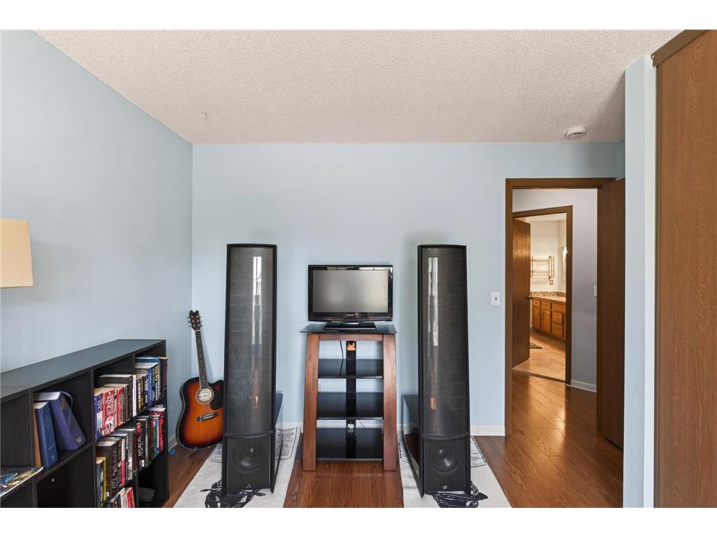1063 Duckwood Drive #207 Eagan MN 55123 7080907 image17