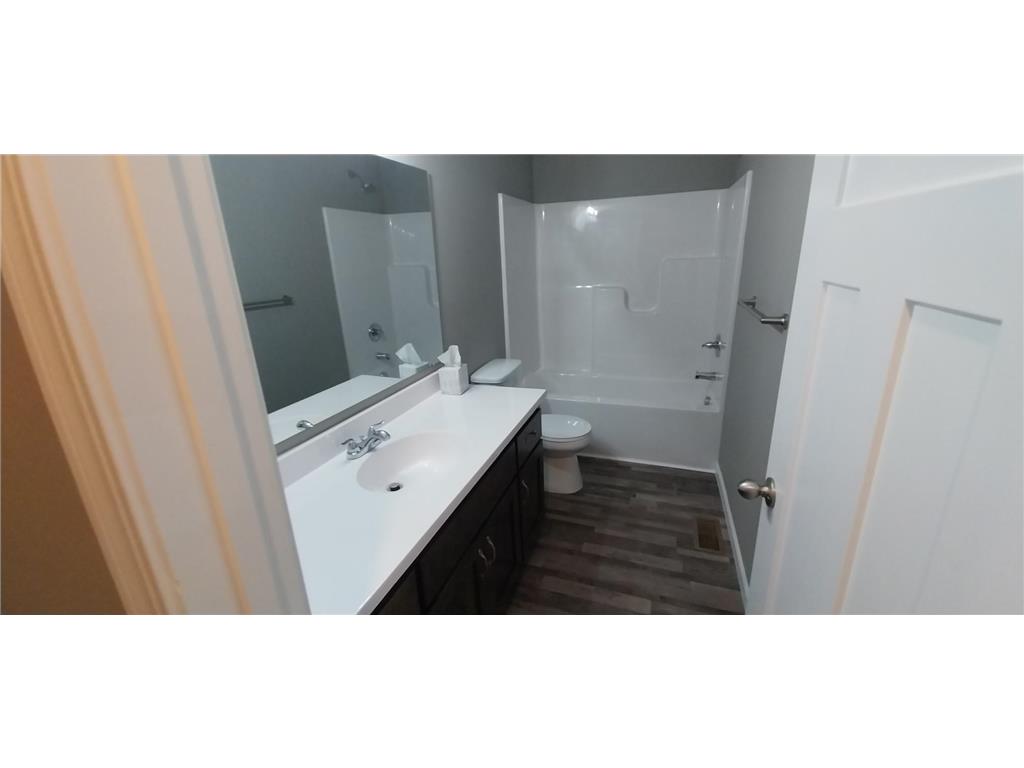 1063 NE Bellaire Boulevard NW Isanti MN 55040 7009135 image5