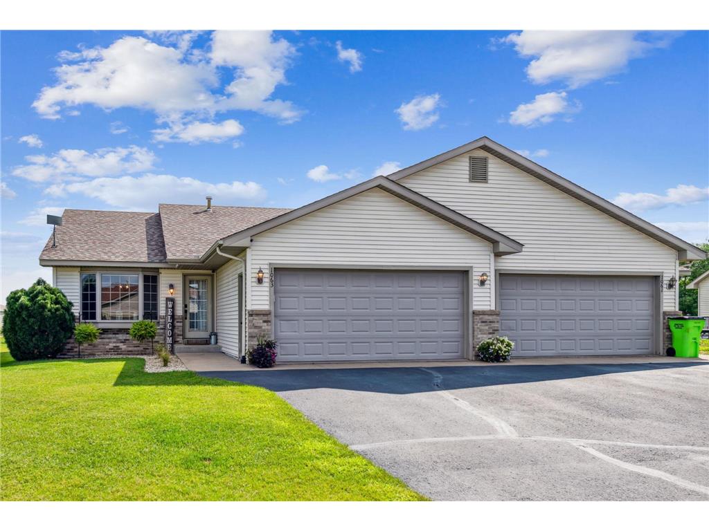 1063 Tamarack Place New Richmond WI 54017 6417717 image1