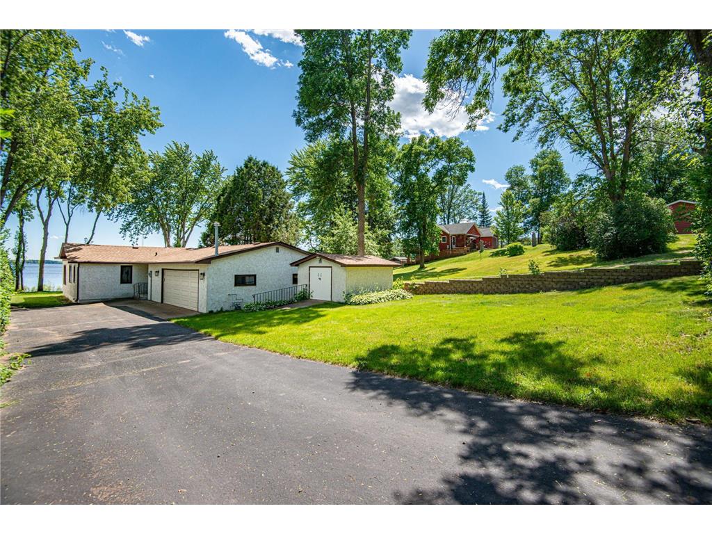 10630 Lakeview Shore Drive, Pine City, MN, 55063 MLS 6557409 Edina