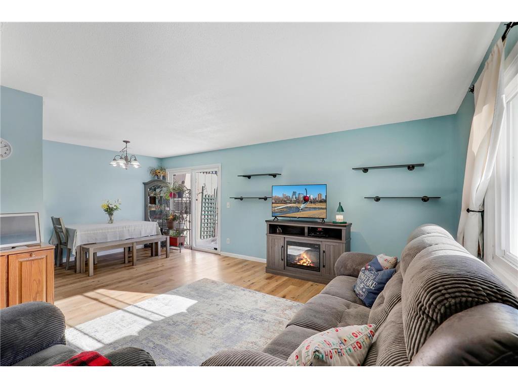 10633 Grouse Street NW Coon Rapids MN 55433 7010299 image1