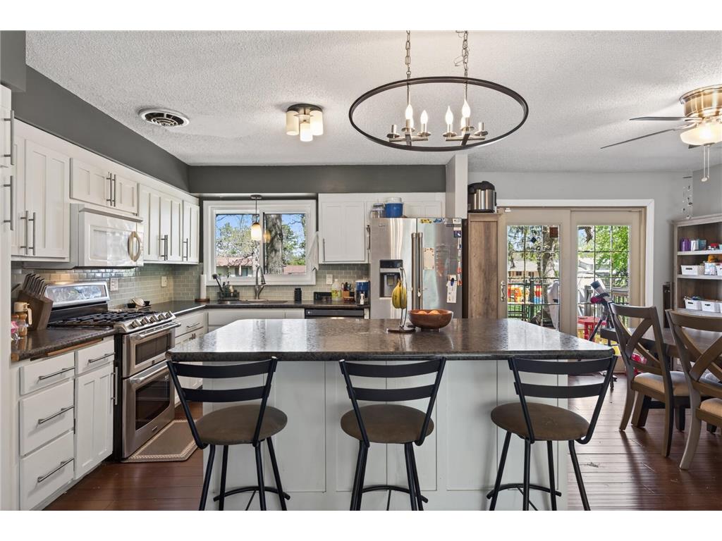 10633 Hollywood Boulevard NW Coon Rapids MN 55433 7068477 image9