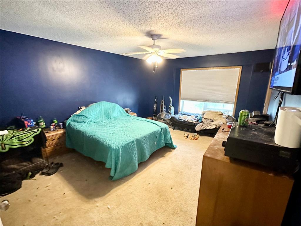 10633 Pond Curve, Woodbury, MN, 55129 MLS 6416097 Edina Realty