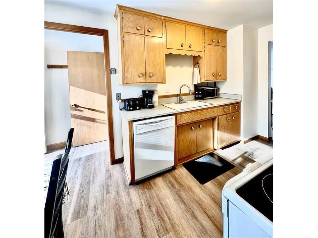 1064 Glenhill Road Shoreview MN 55126 7025114 image7