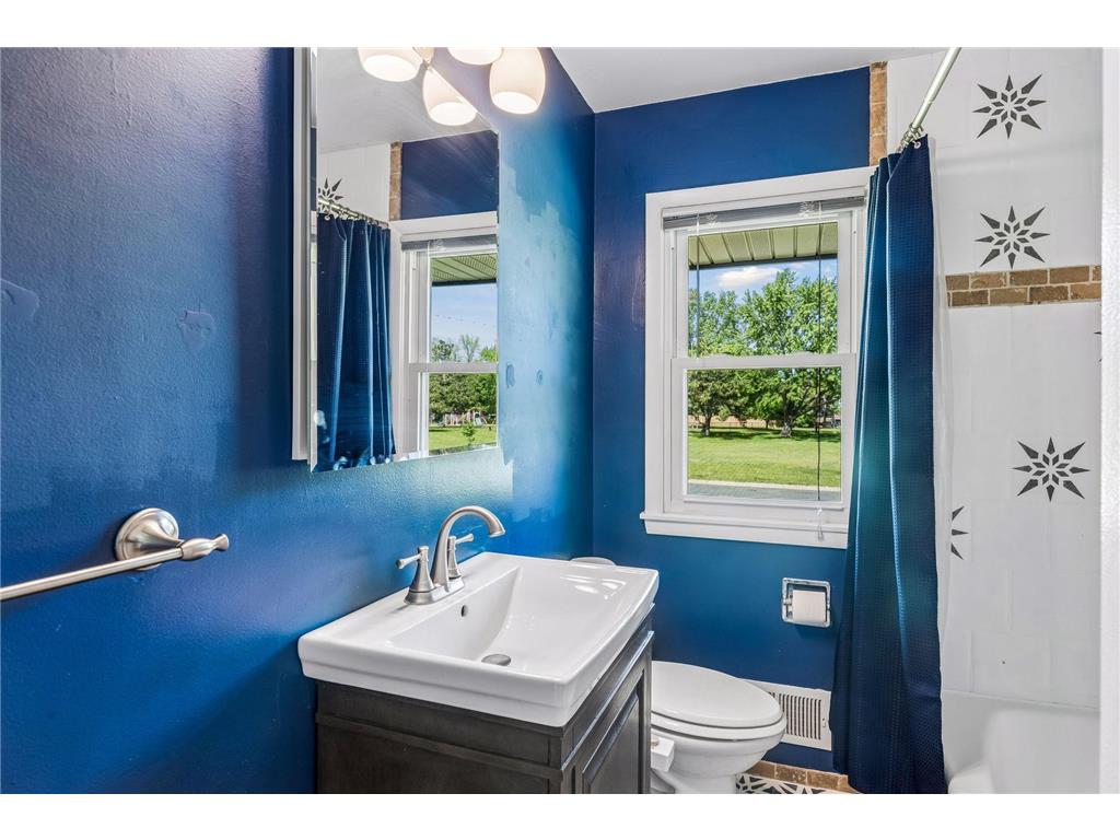 1064 Hackmann Circle NE Fridley MN 55432 7081155 image23