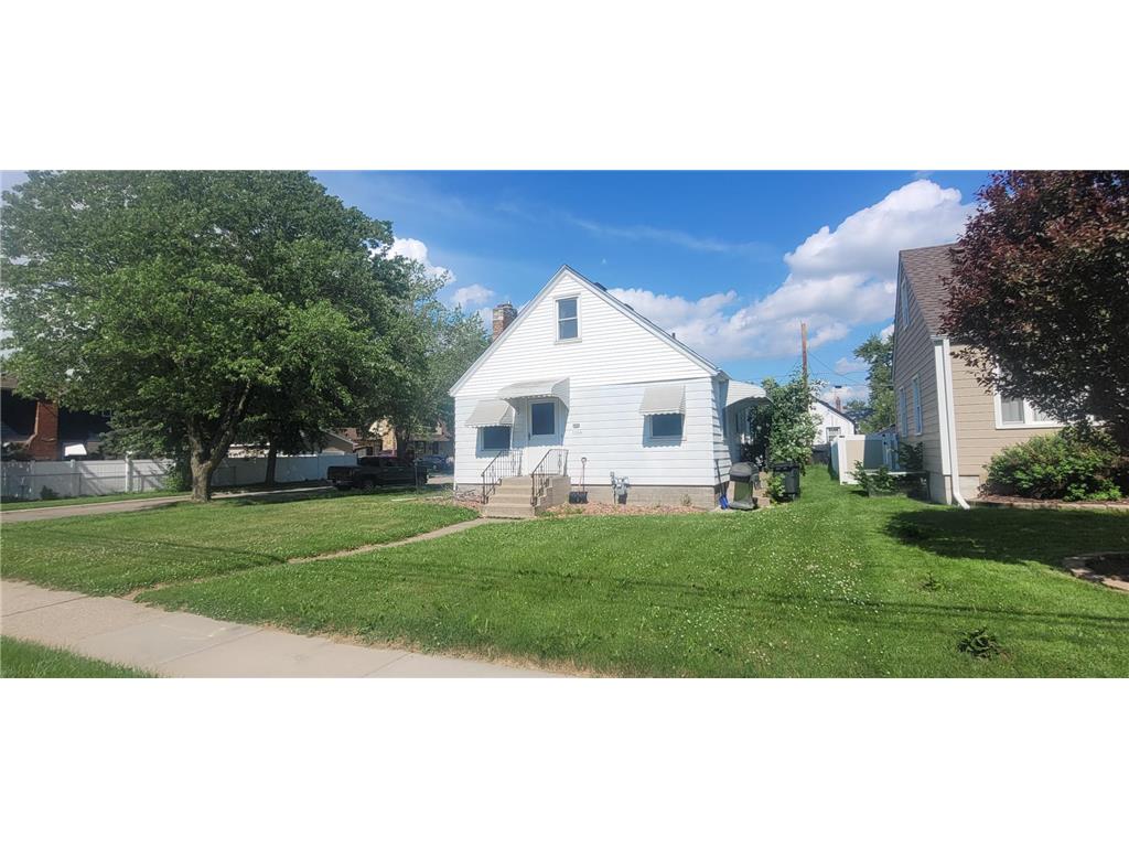 1064 Oakdale Avenue West Saint Paul MN 55118 7111722 image1