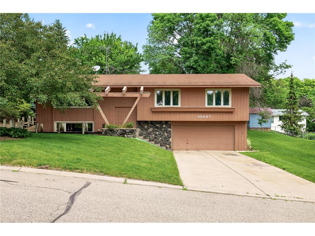 10647 Utica Road Bloomington MN 55437 7091076 image1
