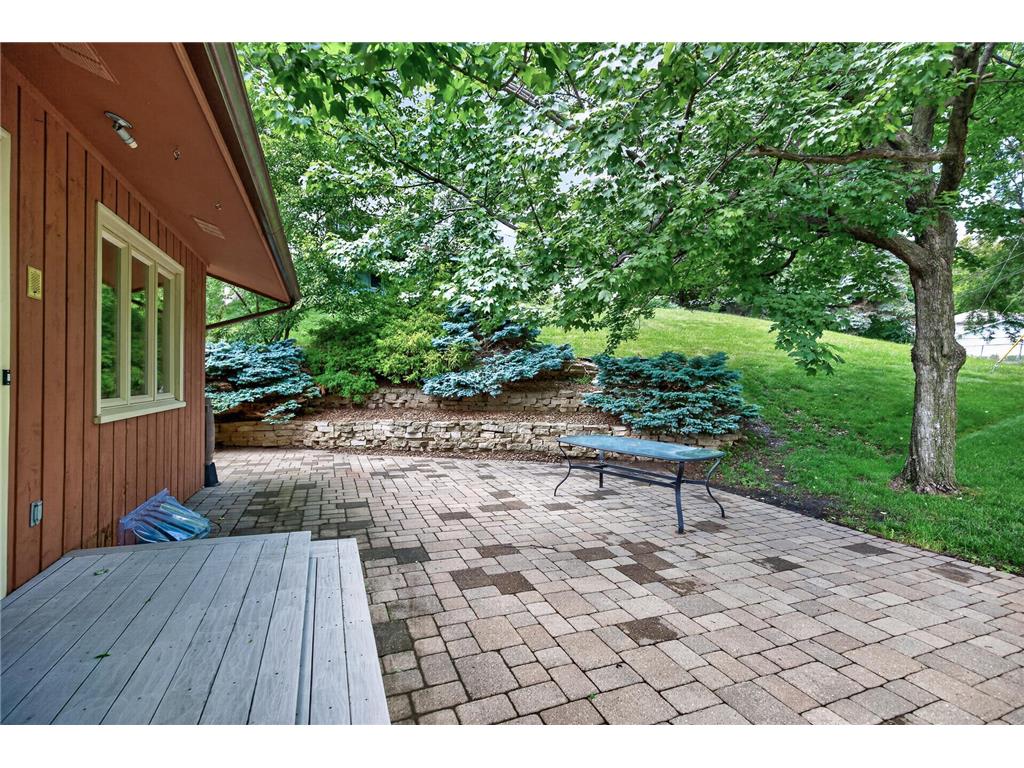 10647 Utica Road Bloomington MN 55437 7091076 image25
