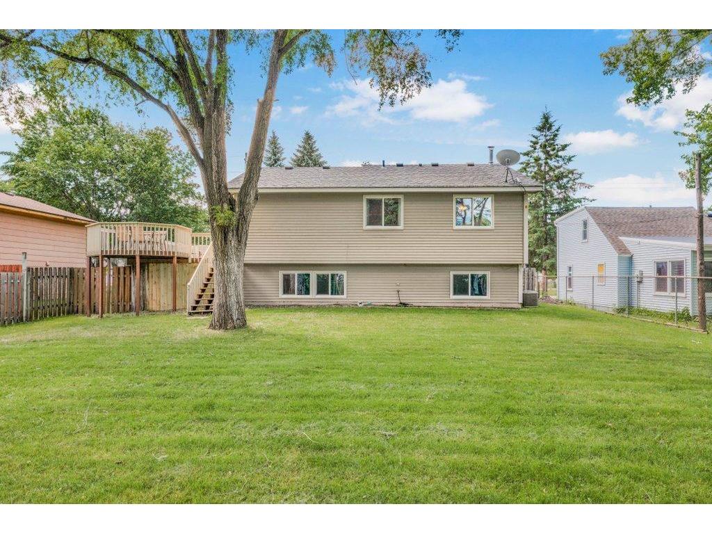 1065 89th Avenue NE Blaine MN 55434 7083032 image23