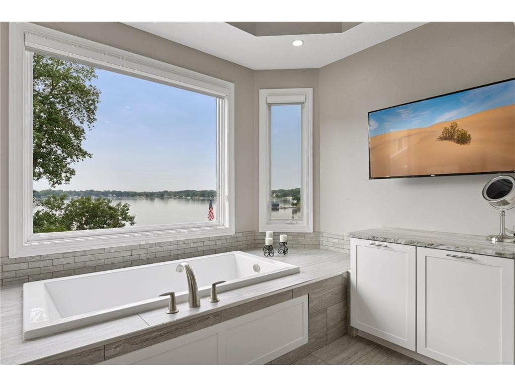 1065 Bayside Lane Minnetrista MN 55364 - Lake Minnetonka 7109741 image11