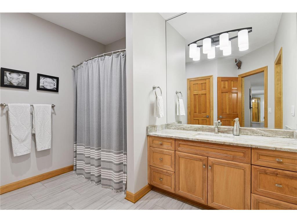 1065 Bayside Lane Minnetrista MN 55364 - Lake Minnetonka 7109741 image19