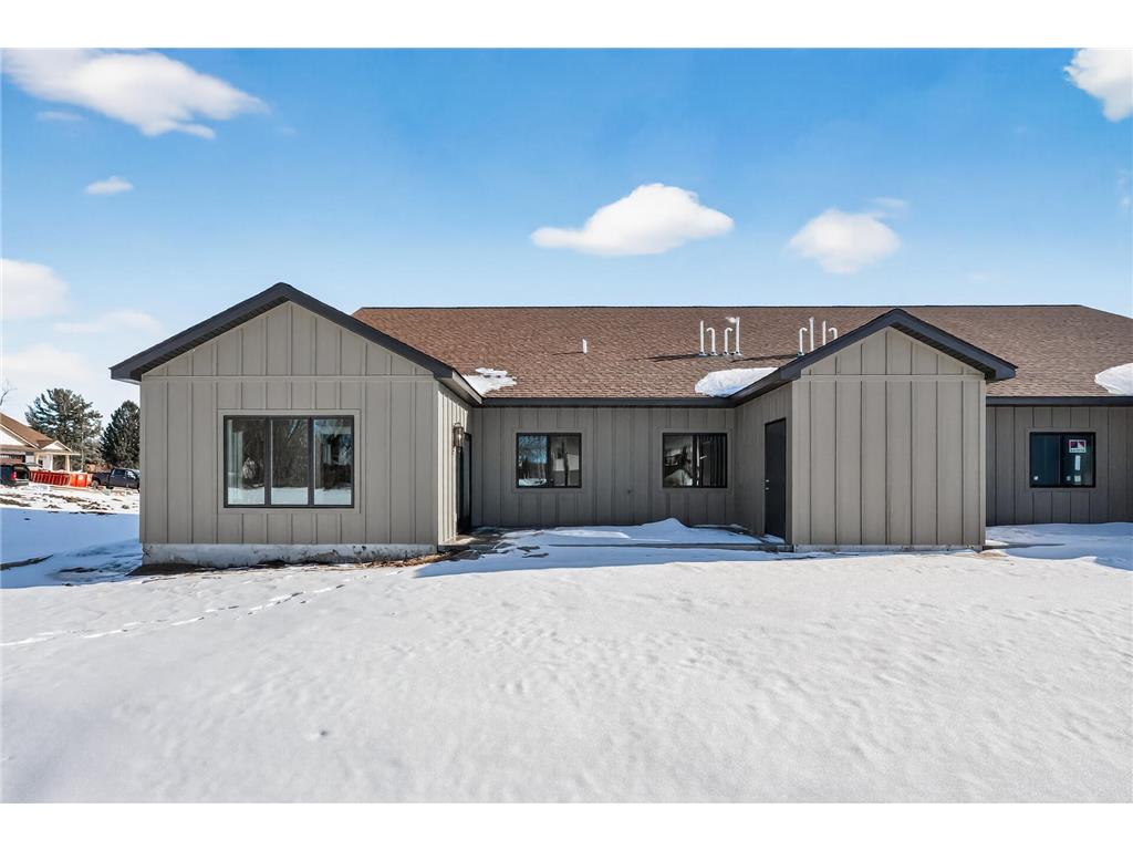 1065 Legend Lane River Falls WI 54022 7021021 image26