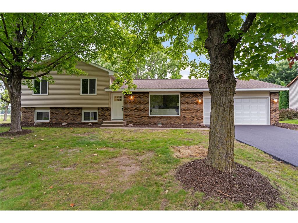 10652 Lancaster Lane N Maple Grove MN 55369 6781143 image1