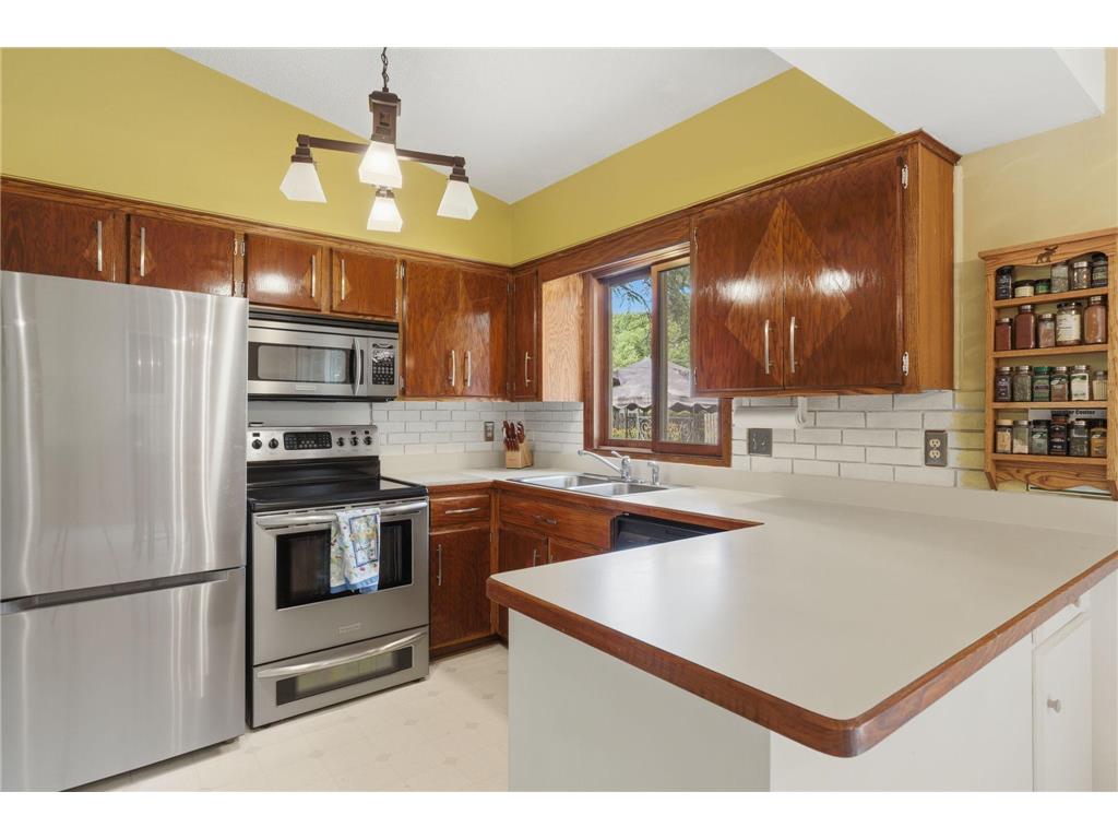 10655 Beard Avenue S Bloomington MN 55431 6805204 image7