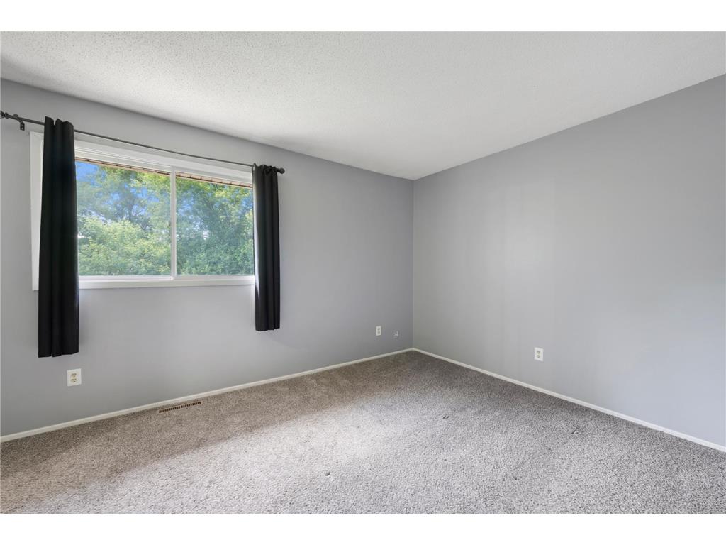 10658 Hummingbird Street NW Coon Rapids MN 55433 7085288 image20