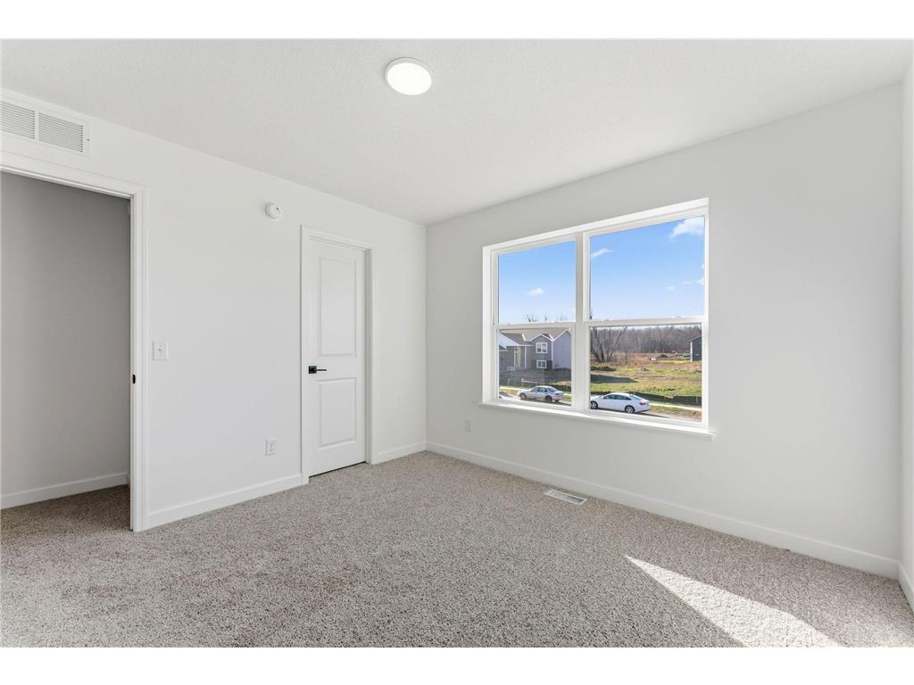  Hanover MN 55341 7020219 image12