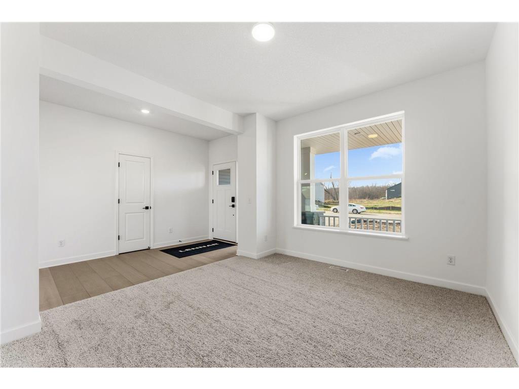  Hanover MN 55341 7020219 image2