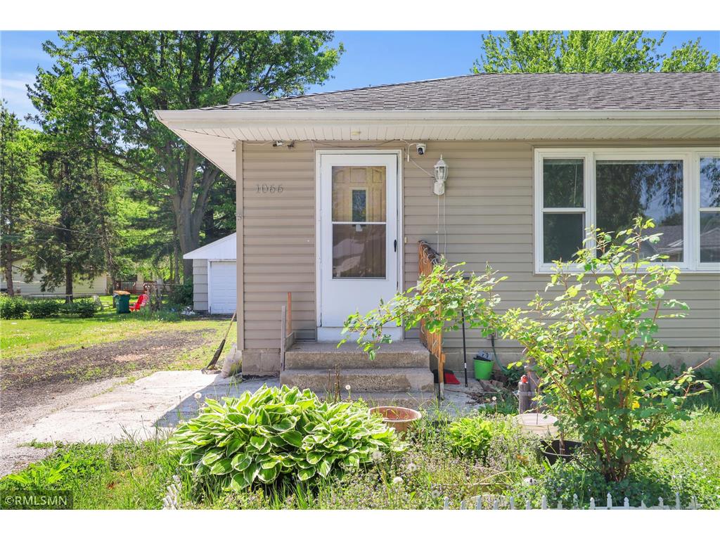 1066 Beatrice Street Eagan MN 55121 7079143 image2