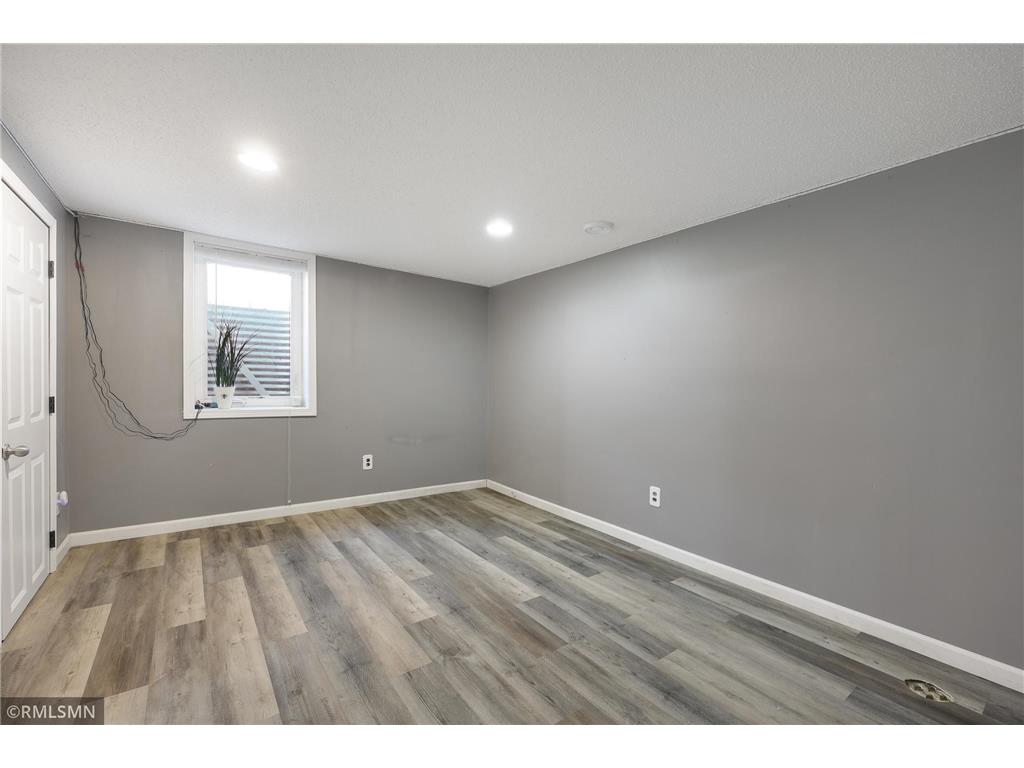 1066 Beatrice Street Eagan MN 55121 7079143 image23
