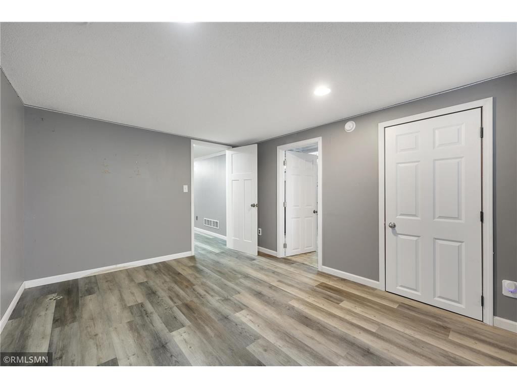 1066 Beatrice Street Eagan MN 55121 7079143 image24