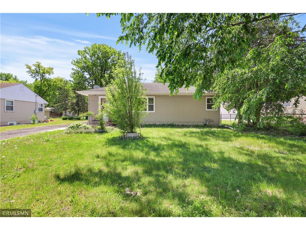 1066 Beatrice Street Eagan MN 55121 7079143 image3