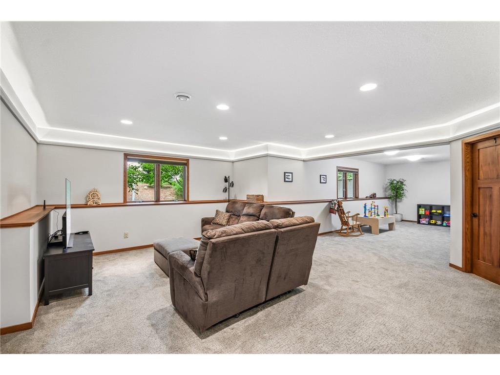 1066 Cripple Creek Pass Lino Lakes MN 55038 7092649 image16