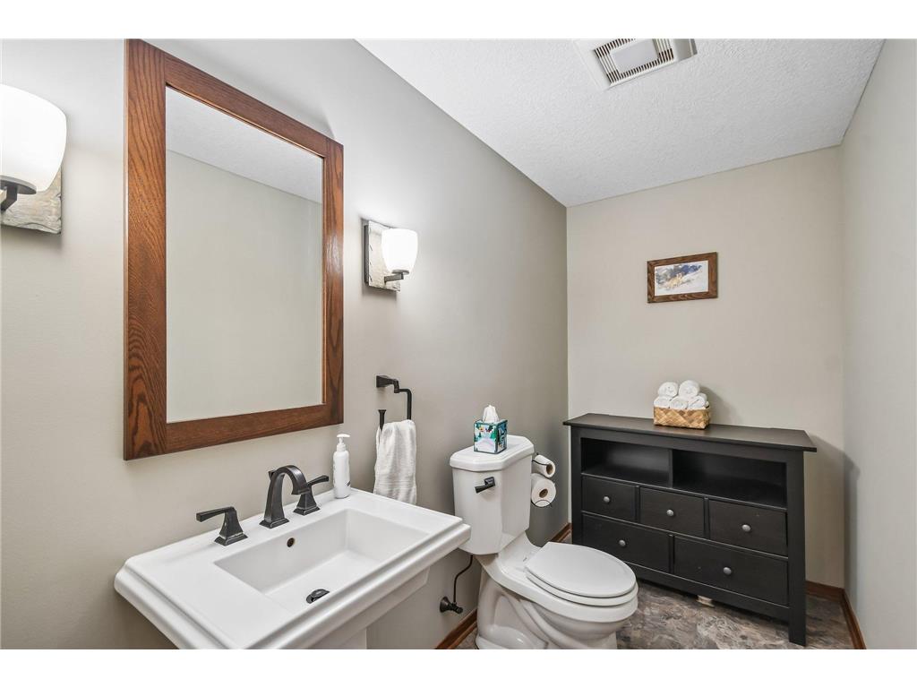 1066 Cripple Creek Pass Lino Lakes MN 55038 7092649 image20