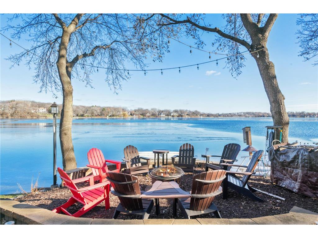 1066 Loma Linda Avenue Orono MN 55364 - Lake Minnetonka 6488636 image1