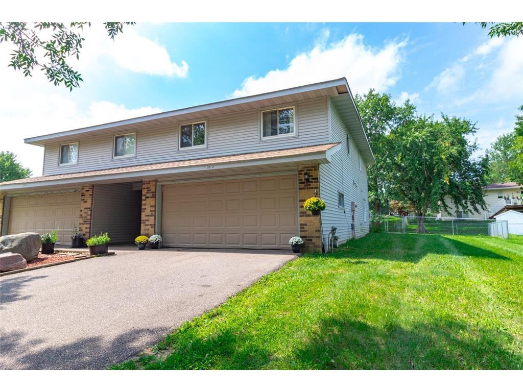 1066 Regency Drive, Woodbury, MN, 55125 MLS 6252209 Edina Realty