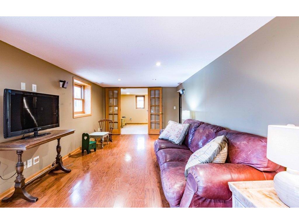 10661 Vessey Road Bloomington MN 55437 6403649 image1