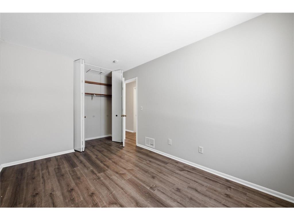 10664 Hollywood Boulevard NW Coon Rapids MN 55433 7005145 image16