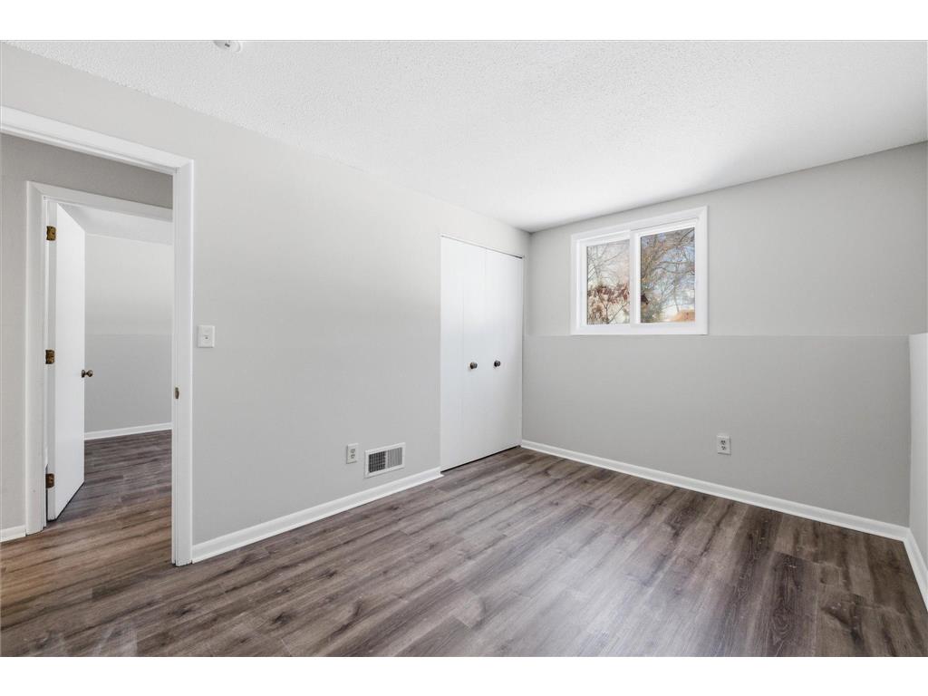 10664 Hollywood Boulevard NW Coon Rapids MN 55433 7005145 image21