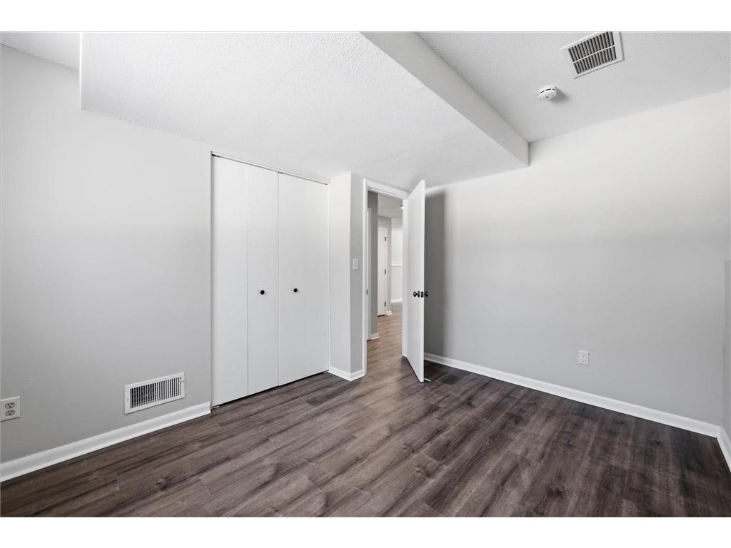 10664 Hollywood Boulevard NW Coon Rapids MN 55433 7005145 image25