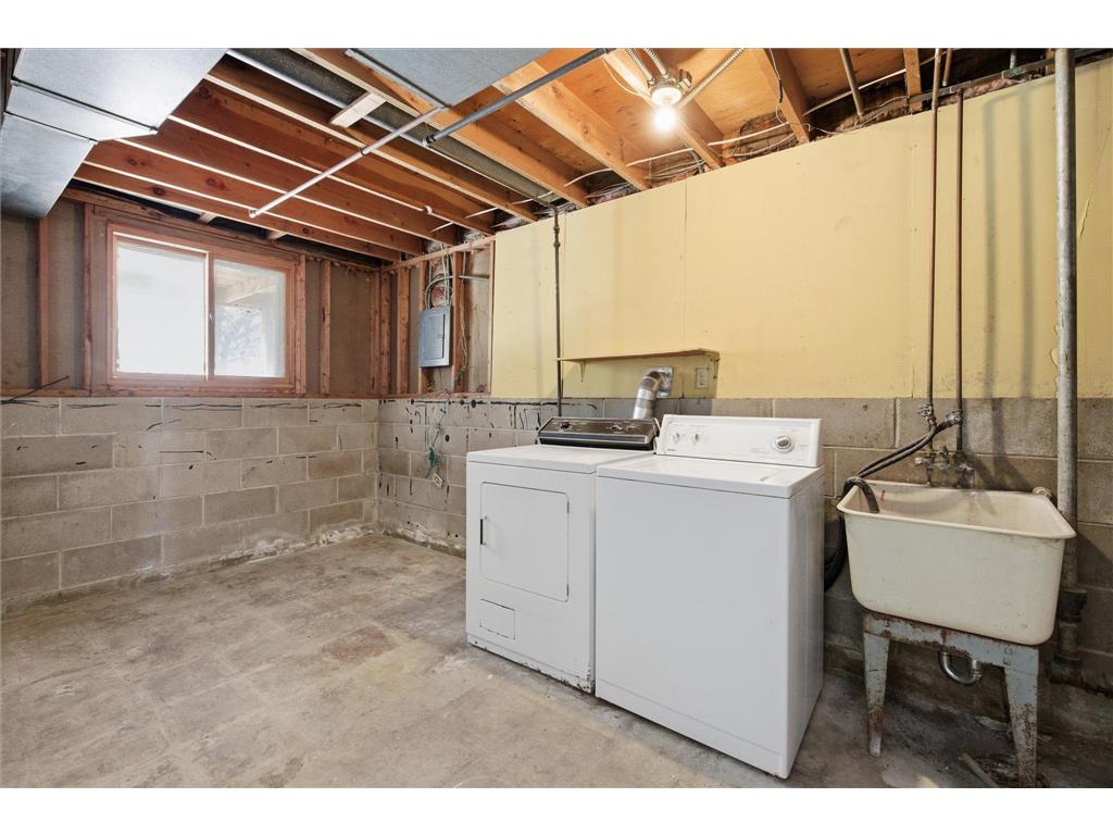 10664 Hollywood Boulevard NW Coon Rapids MN 55433 7005145 image26