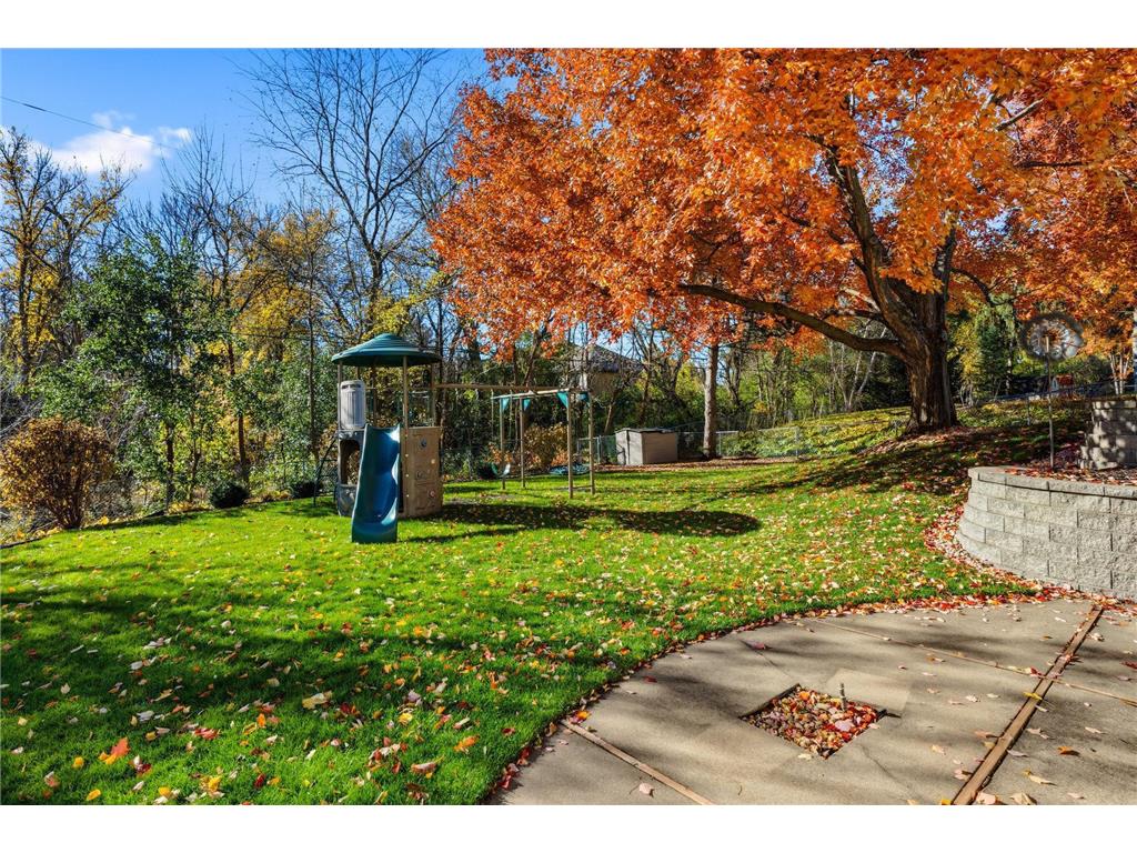 10666 Utica Road Bloomington MN 55437 7039946 image10