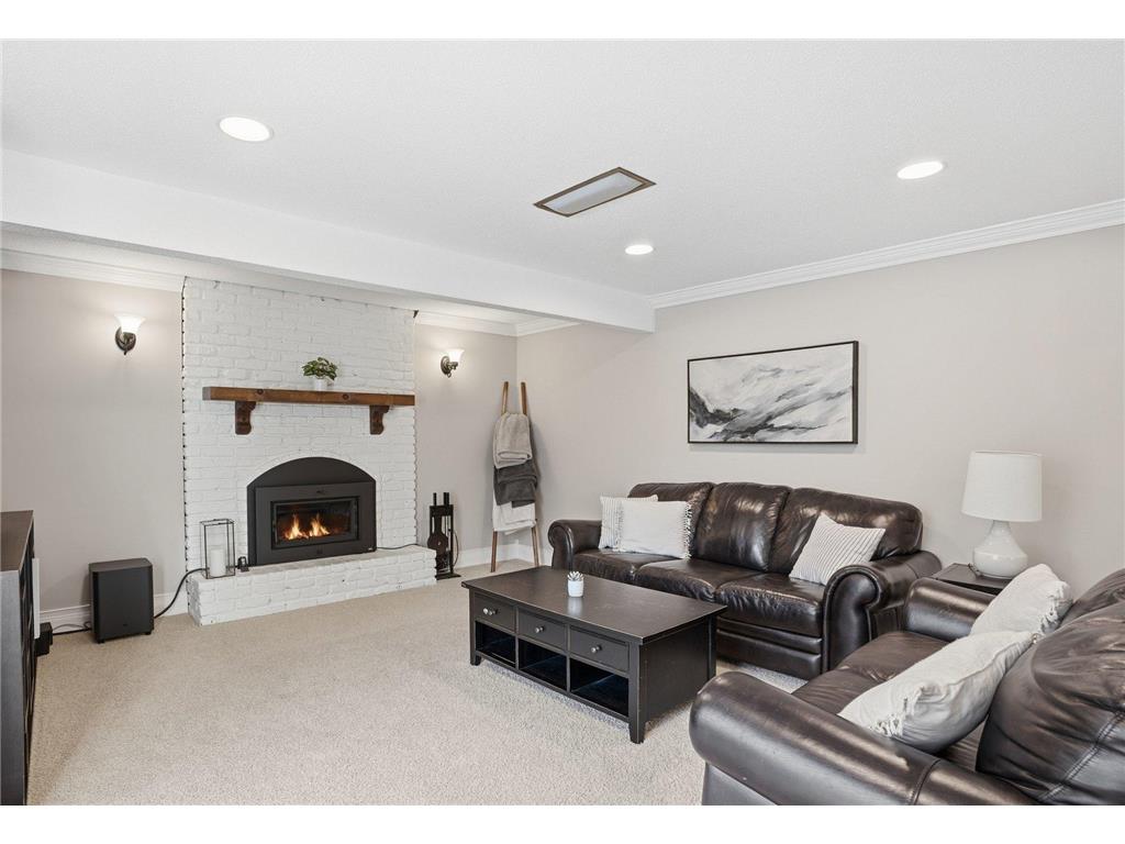 10666 Utica Road Bloomington MN 55437 7039946 image35