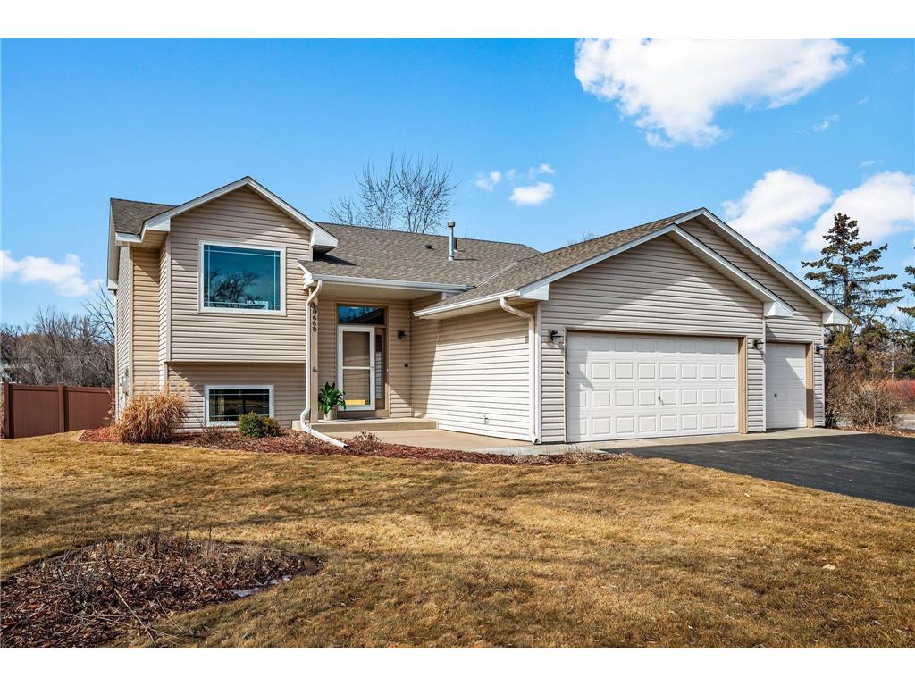 10668 N Eagle Lake Boulevard Maple Grove MN 55369 6621670 image1