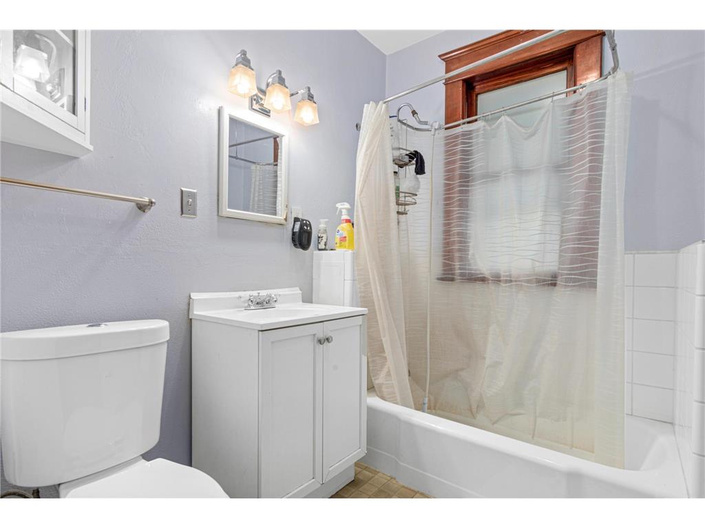 1067 Jessie Street Saint Paul MN 55130 6725823 image22