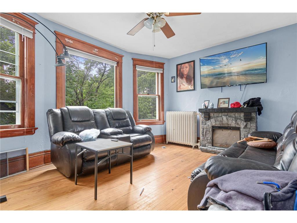 1067 Jessie Street Saint Paul MN 55130 6725823 image3