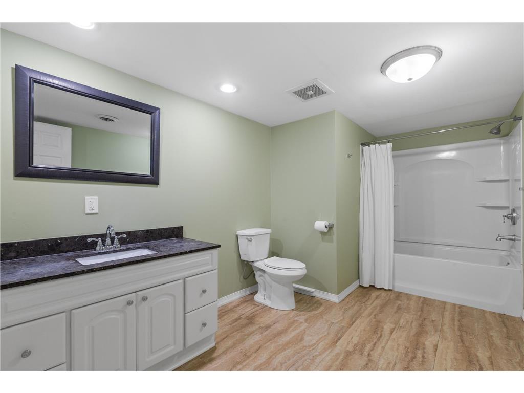 1067 Pioneer Road Red Wing MN 55066 7050733 image32