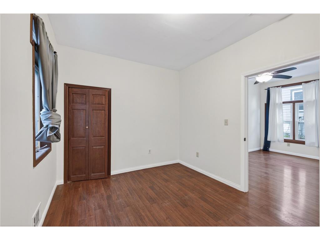 1067 Wilson Avenue Saint Paul MN 55106 7093546 image10