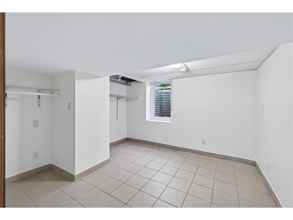 1067 Wilson Avenue Saint Paul MN 55106 7093546 image16