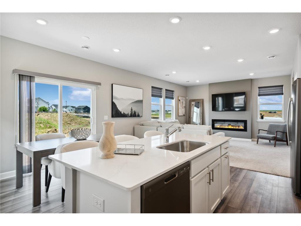 10674 Hinton Avenue S Cottage Grove MN 55016 6541116 image1