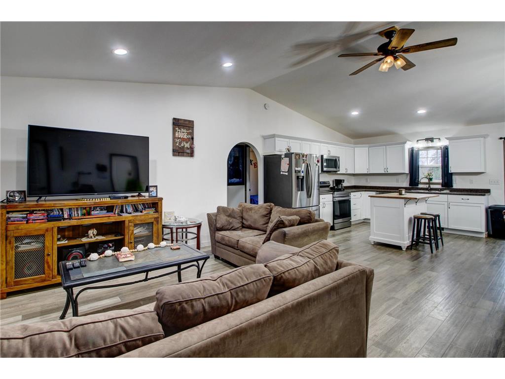 10675 County 41 Park Rapids MN 56470 - Bunness 7030384 image13
