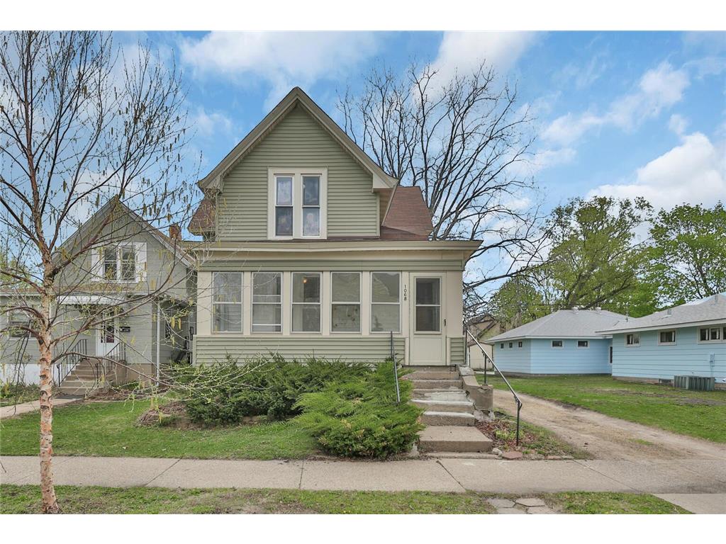 1068 15th Avenue SE, Minneapolis, MN 55414 MLS 6367007 Edina Realty