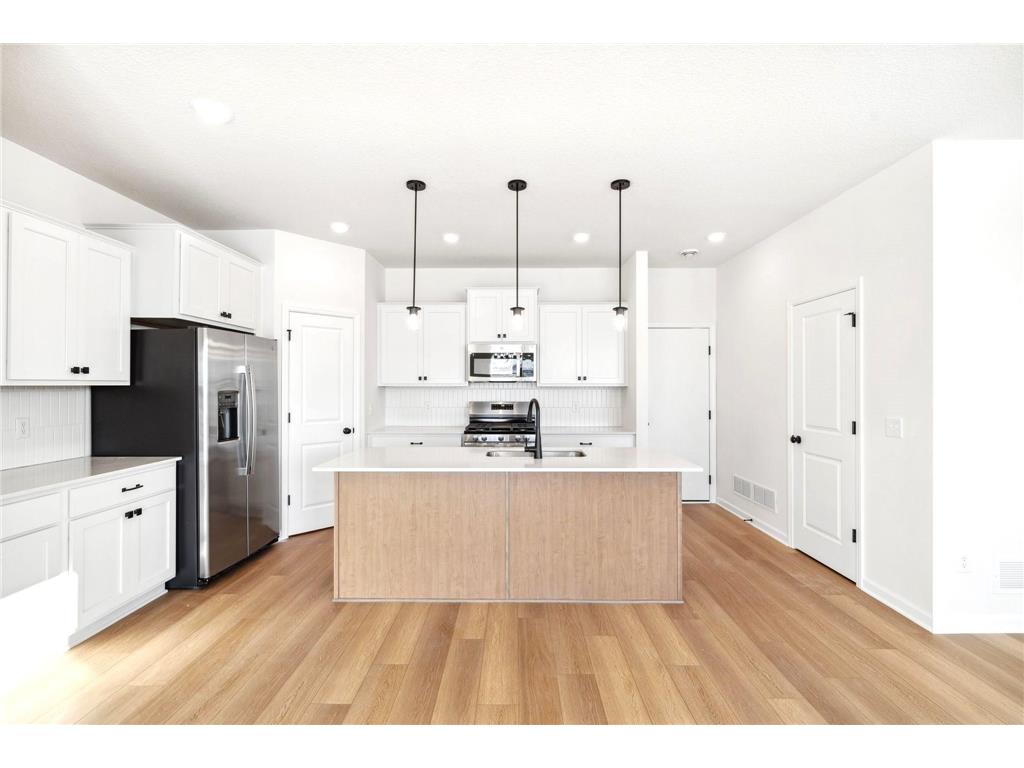 1068 Annacotte Lane Rosemount MN 55068 6656150 image1