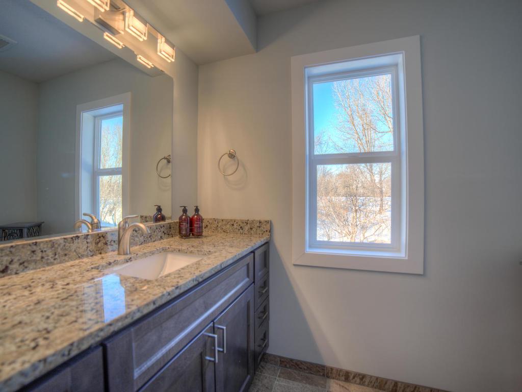 1068 Argyle Street Saint Paul MN 55103 7065365 image10